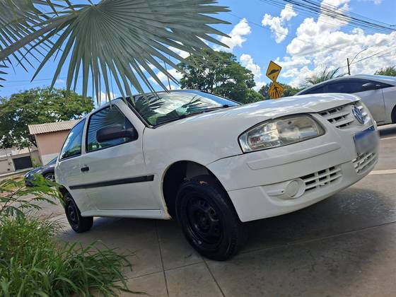 VOLKSWAGEN GOL 1.0 MI 8V FLEX 2P MANUAL G.IV